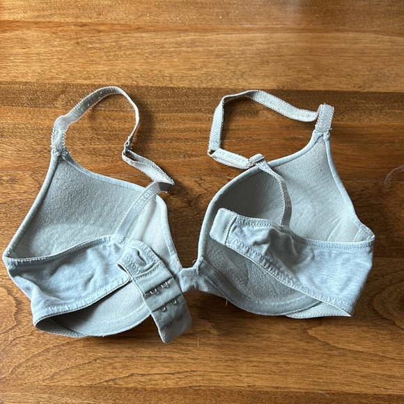 Victoria's Secret cotton push up bra - Picture 2 of 4